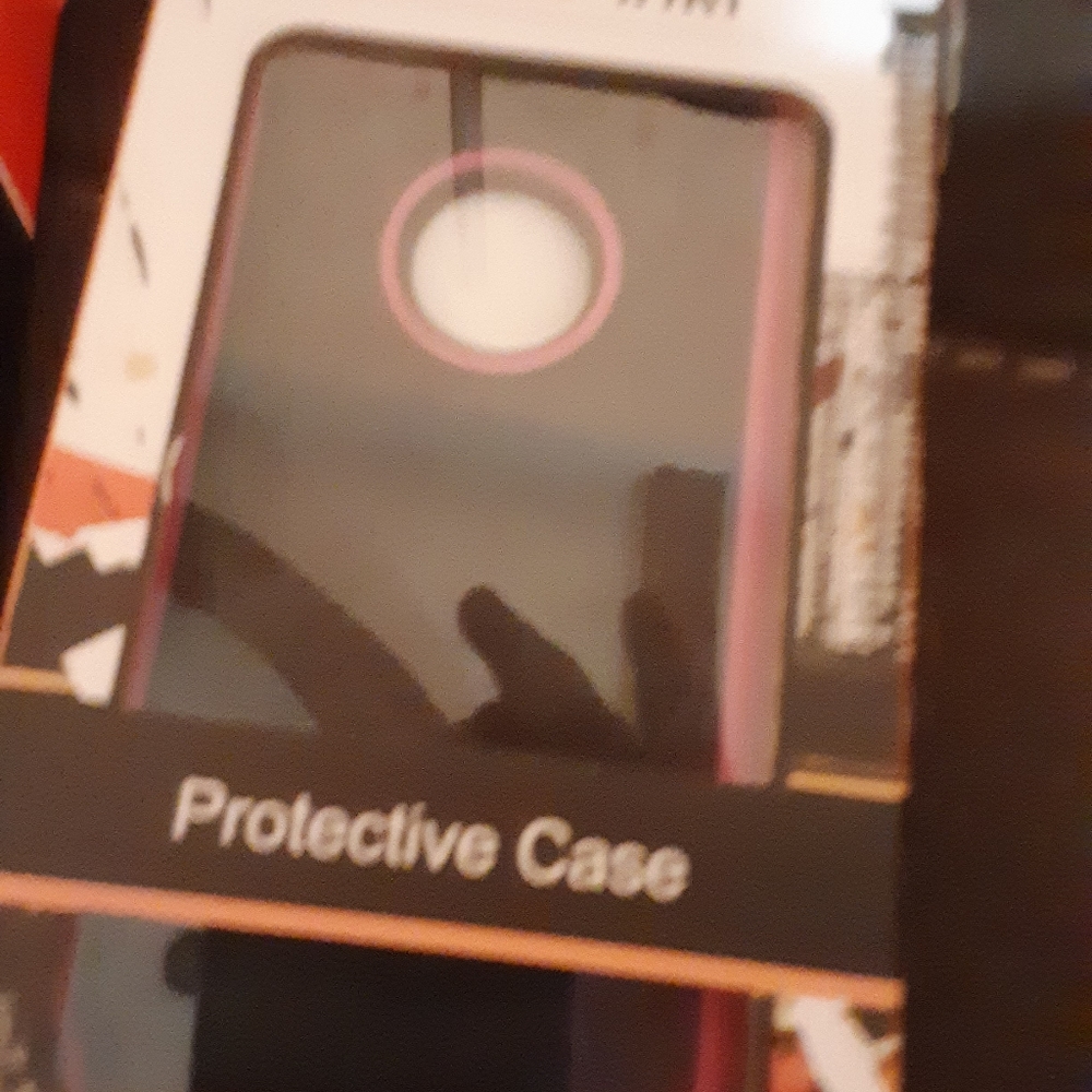 Cases - Picture 4 of 6